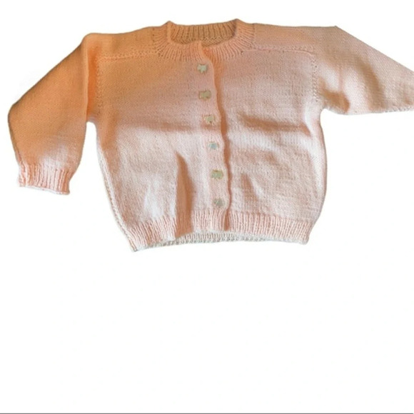 Pink hand knit sweater with dog buttons​ - Picture 4 of 14